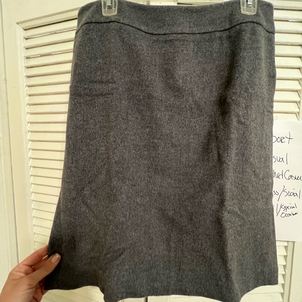 Grey wool pencil skirt